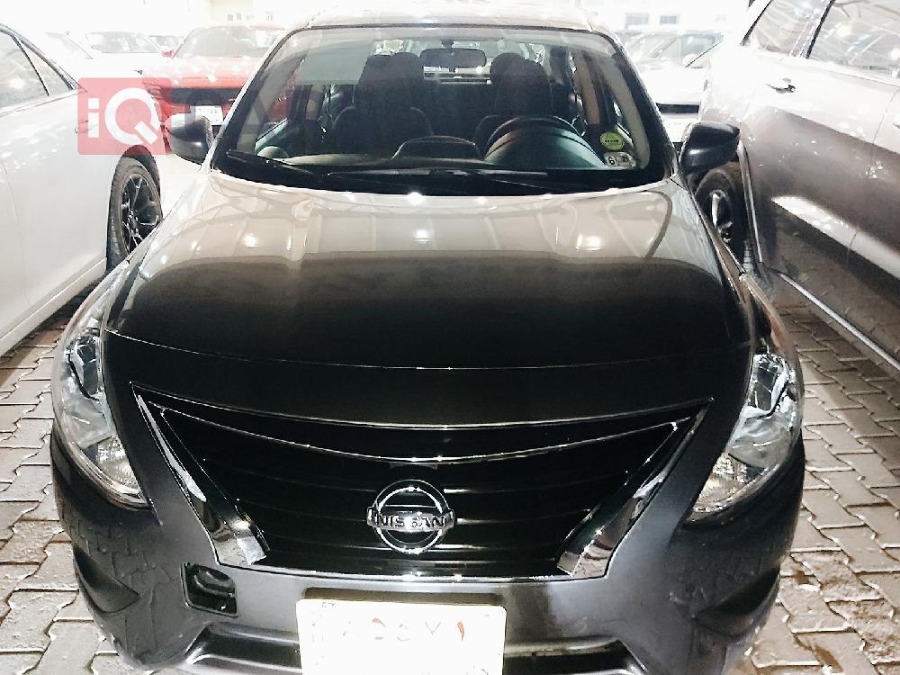 Nissan Versa